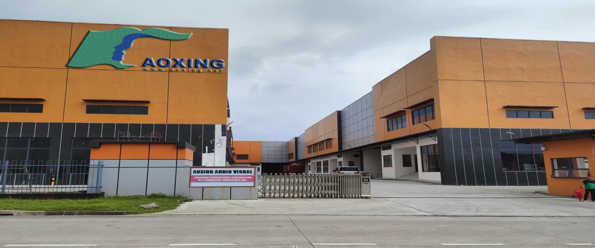 ——Different experiences——