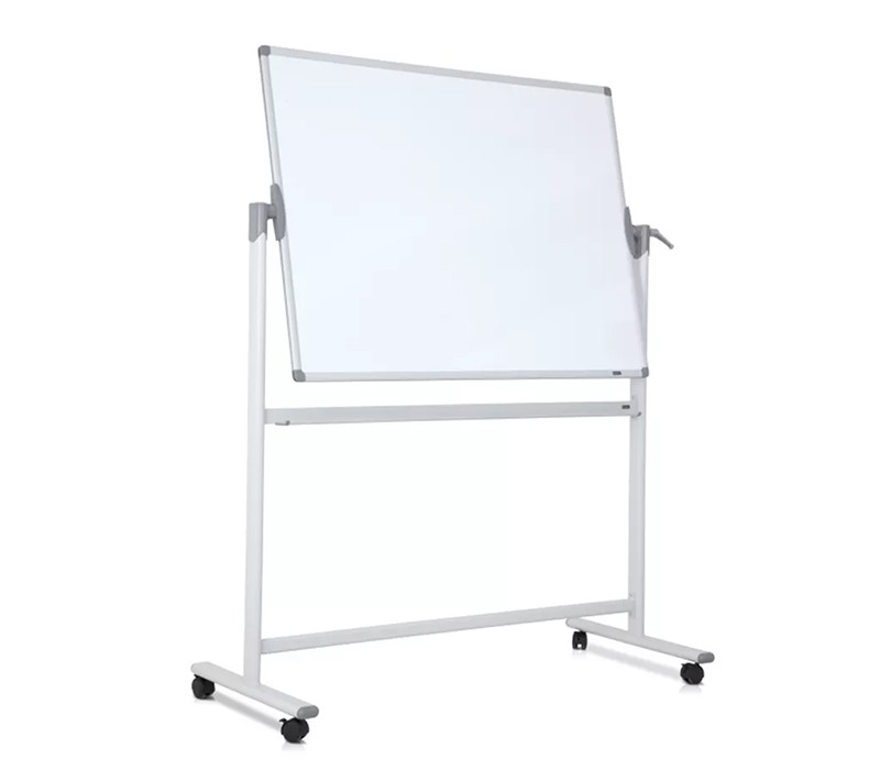 whiteboard on wheels